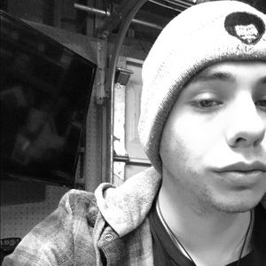 Meet your Posher, Kyle